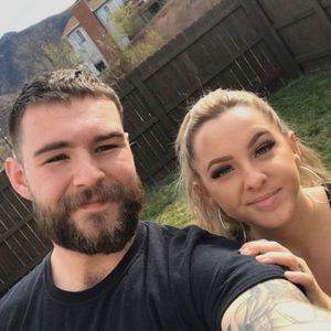 Meet your Posher, Caitlin